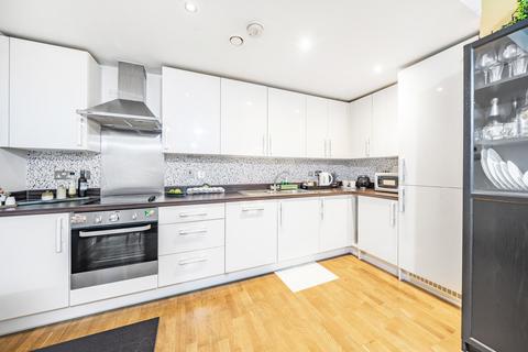 2 bedroom apartment for sale, Love Lane, London