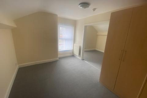 1 bedroom flat to rent, Worcester Avenue, Clubmoor, Liverpool, L13