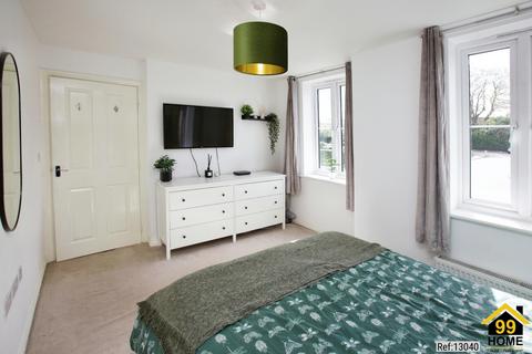 2 bedroom flat for sale, Owen Close, Fareham, Hampshire, PO16