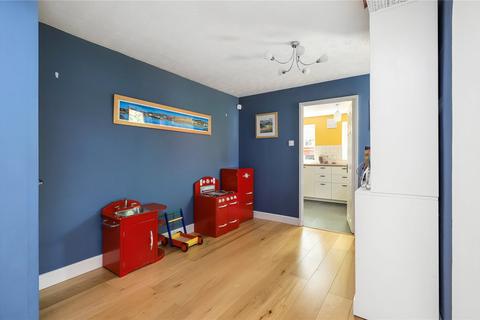 22 Falcon View, Winchester, SO22 4EP