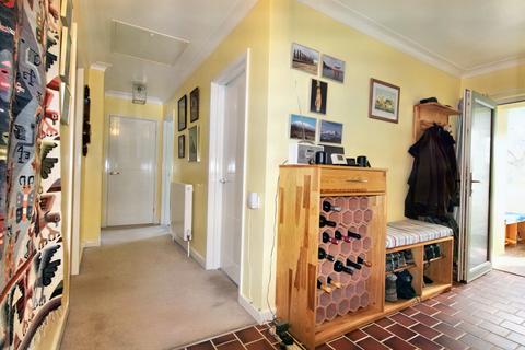 3 bedroom detached bungalow for sale, 9 Oaks Road, Church Stretton SY6