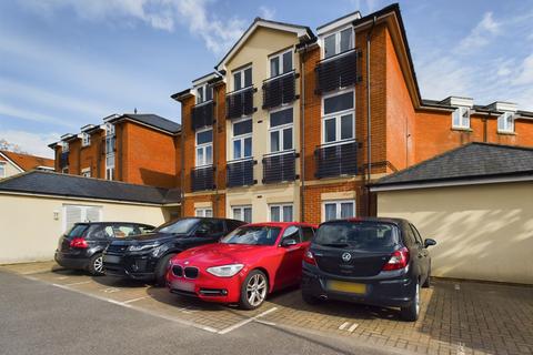 15 Boundary Place, Tadley, RG26 4PW