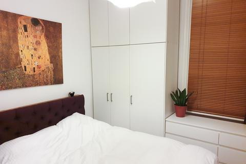 2 bedroom flat to rent, Antill Road, London E3