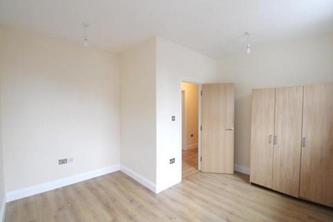 2 bedroom apartment to rent, High Street, Norwood Junction, London, SE25