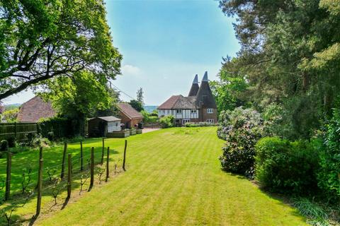 5 bedroom detached house for sale, No Onward Chain In Hawkhurst