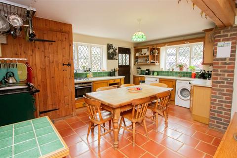 5 bedroom detached house for sale, No Onward Chain In Hawkhurst