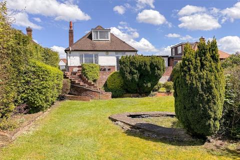 4 bedroom bungalow for sale, Greenbury Close, Chorleywood, Rickmansworth, Hertfordshire, WD3