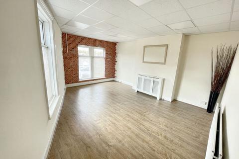 3 bedroom maisonette for sale, Straker Terrace, West Harton, South Shields, Tyne and Wear, NE34 0JX