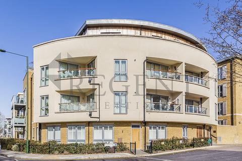 1 bedroom apartment for sale, Carlisle Court, Blagrove Road, TW11