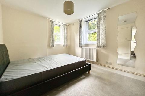 2 bedroom apartment to rent, Stephen Gould House, Southampton Street, Farnborough