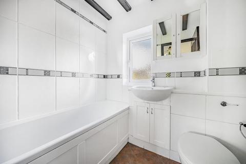 2 bedroom end of terrace house for sale, Wooburn Green,  Buckinghamshire,  HP10