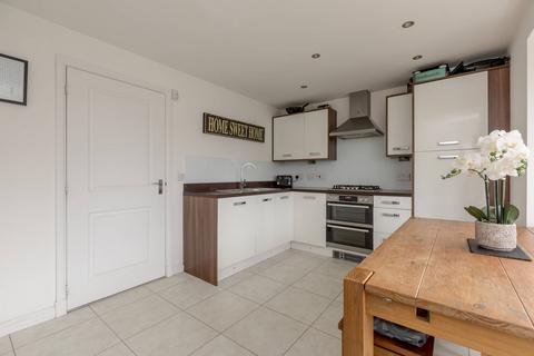 3 bedroom semi-detached house for sale, Clippens Drive, Edinburgh EH17