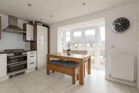 31 Clippens Drive, Edinburgh, EH17 8TU