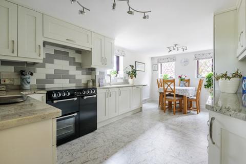 4 bedroom detached house for sale, London Road, Whimple
