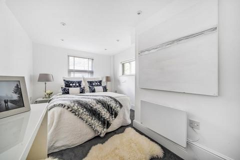 1 bedroom flat for sale, Ladbroke Grove,  Notting Hill,  W10