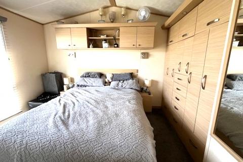 2 bedroom static caravan for sale, Freeways, Selsey