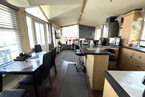 2 bedroom static caravan for sale, Freeways, Selsey