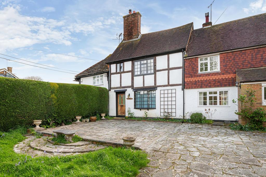 Crawley Road, Horsham, RH12 2 bed terraced house for sale £385,000
