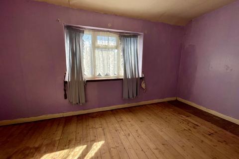 3 bedroom end of terrace house for sale, 34 Gretton Road, Erdington, Birmingham, B23 5EG