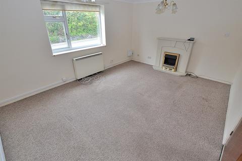 2 bedroom flat for sale, Bridgnorth Road, Wolverhampton