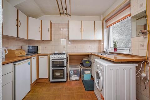 2 bedroom end of terrace house for sale, Fereneze Drive, Paisley