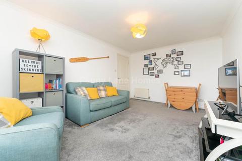 2 bedroom flat for sale, Glenpatrick Road, Johnstone PA5