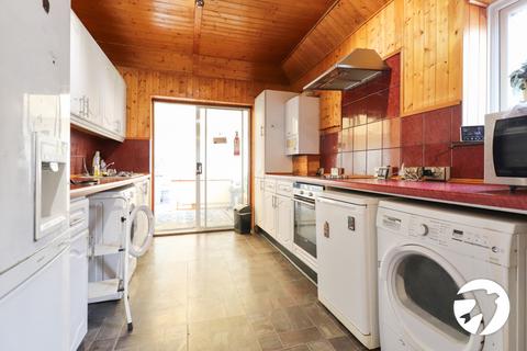 75 Holly Hill Road, Erith, DA8 1QB