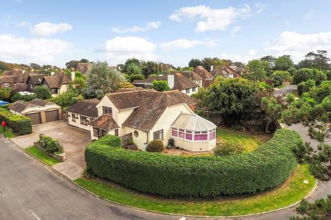 South Walk, Middleton-On-Sea, PO22
