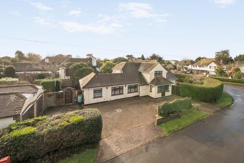 4 bedroom detached house for sale, South Walk, Middleton-On-Sea, PO22