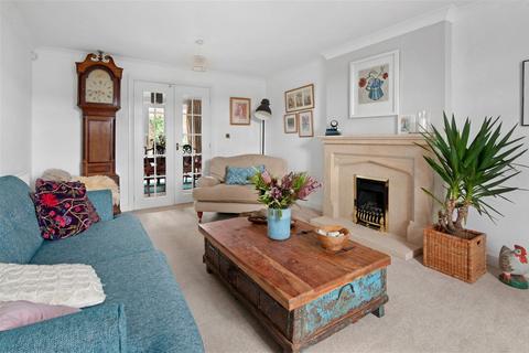 4 bedroom detached house for sale, Beecham Road, Shipston-on-stour, CV36 4RJ