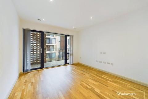 3 bedroom apartment to rent, London, London NW9