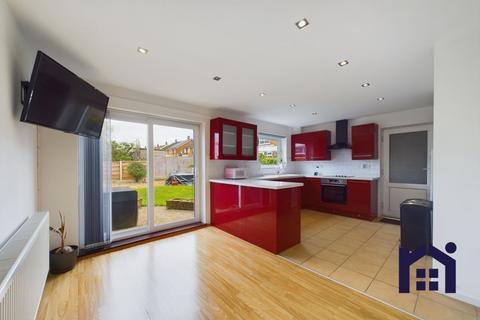 70 Canberra Road, Leyland, PR25 3ET