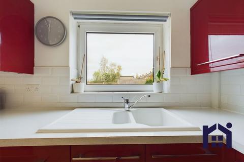 70 Canberra Road, Leyland, PR25 3ET