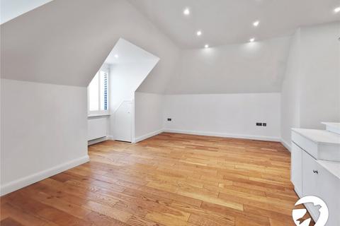 2 bedroom flat to rent, Wickham Street, Welling, DA16