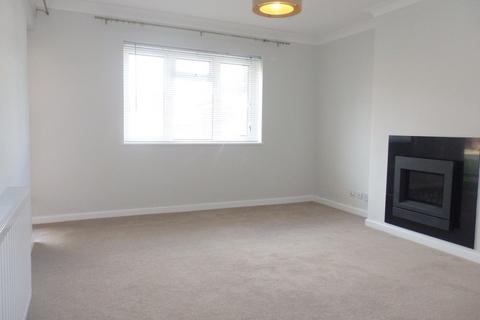 2 bedroom ground floor flat to rent, Stroud Green, Newbury RG14