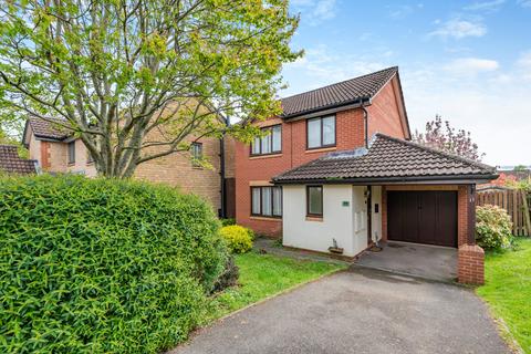 3 bedroom detached house for sale, Collingwood Close, Chepstow