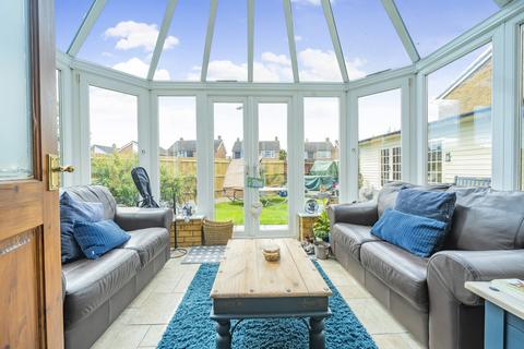 5 bedroom detached house for sale, Meadow Way, Theale, Reading