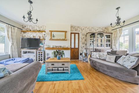 5 bedroom detached house for sale, Meadow Way, Theale, Reading