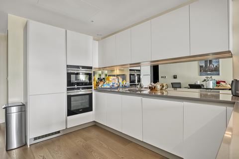 3 bedroom flat to rent, 1 Sopith Way, London SW11