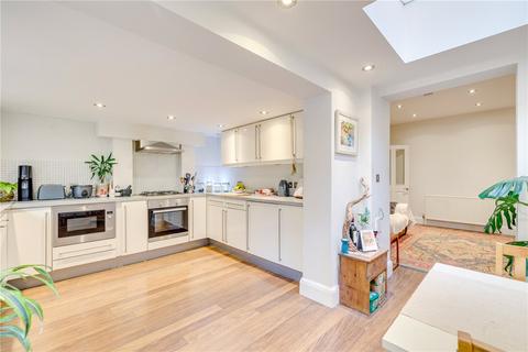 1 bedroom apartment for sale, Barclay Road, London, SW6