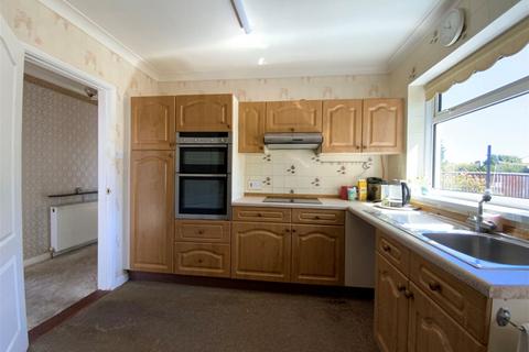 2 bedroom semi-detached bungalow for sale, Gard Close, Torquay TQ2