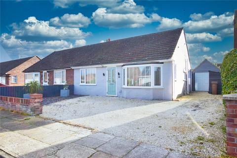 2 bedroom bungalow for sale, Kinross Road, Ipswich, Suffolk, IP4