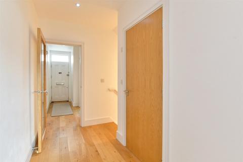 4 bedroom townhouse for sale, Upper Gloucester Road, Brighton, East Sussex