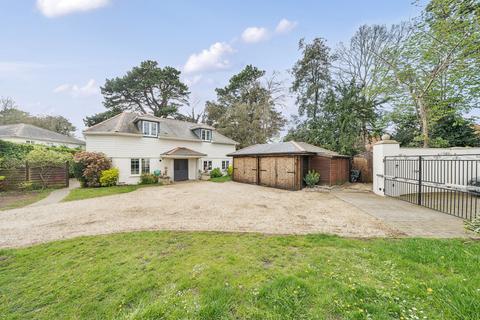 4 bedroom detached house for sale, Newtown Road, Warsash, Hampshire, SO31