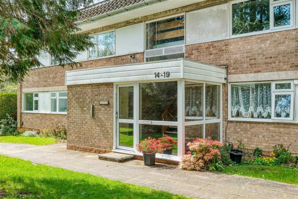 Cotsford White House Way, Solihull... 2 bed flat £220,000