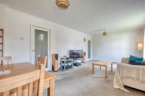 2 bedroom flat for sale, Cotsford White House Way, Solihull, B91 1SF