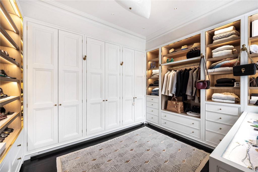 Main Dressing Room
