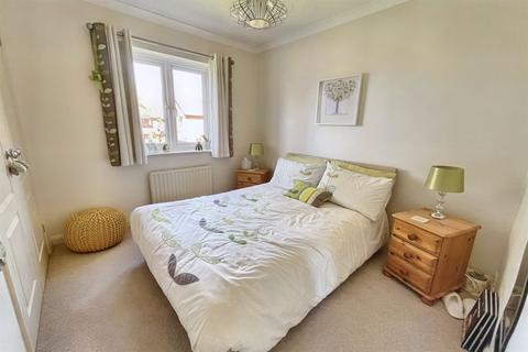 1 Burgate Fields, Fordingbridge, SP6 1LR