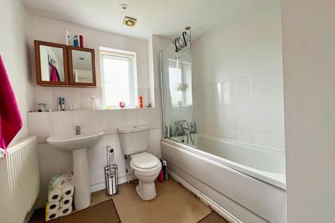 123 Chepstow Road, Corby, NN18 8QQ