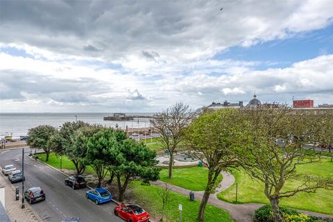 2 bedroom flat for sale, Steyne Gardens, Worthing, West Sussex, BN11